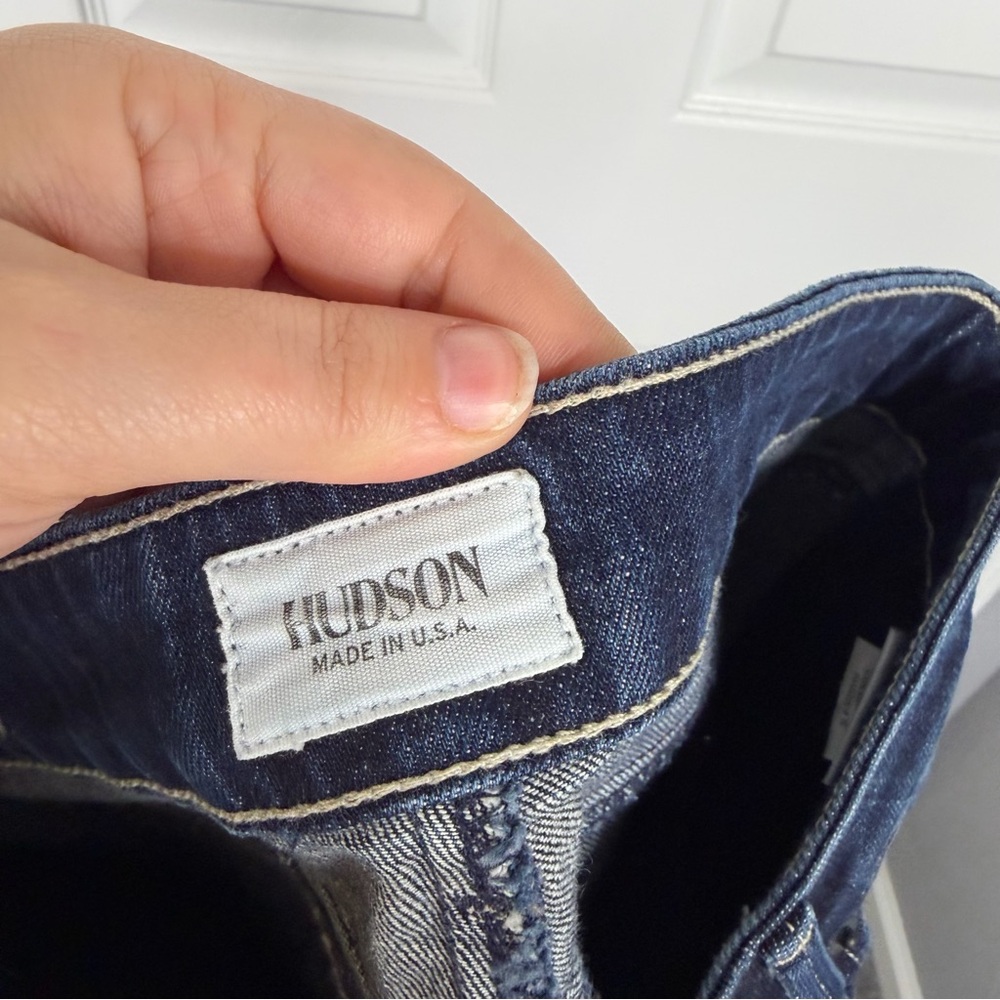 Sz 25 Hudson Dark Blue Denim low rise Viceroy knee Shorts $125 MSRP NWOT - Picture 9 of 10